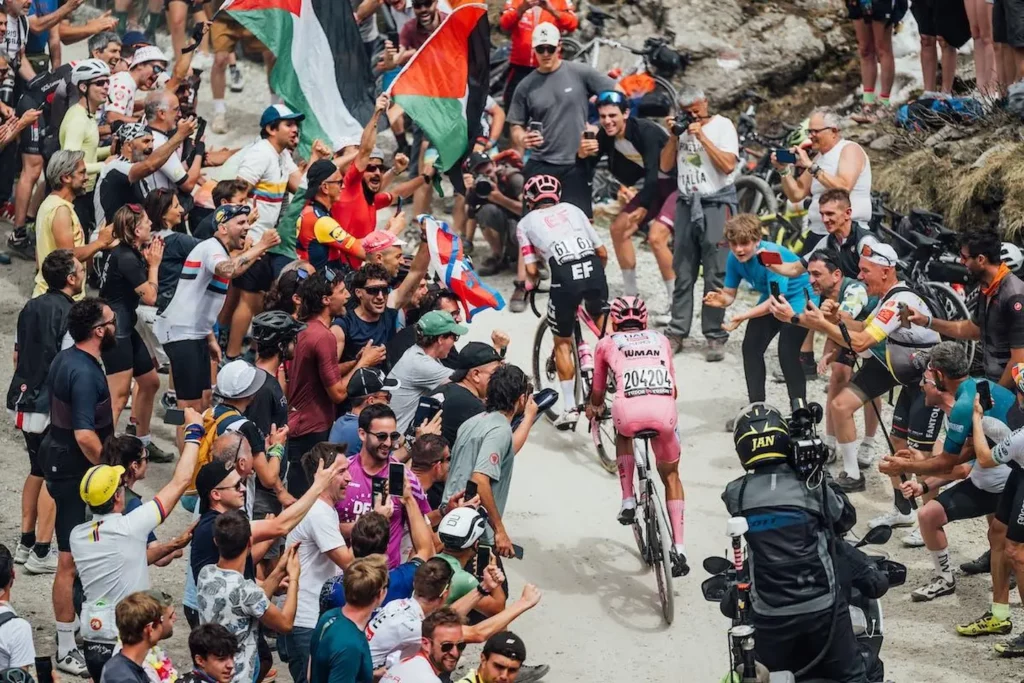 csak-giro-mercevel-konnyebb-szokatlan-utvonallal-probaljak-tour-giro-duplara-csabitani-a-legnagyobb-sztarokat-az-olasz-kor-szervezoi