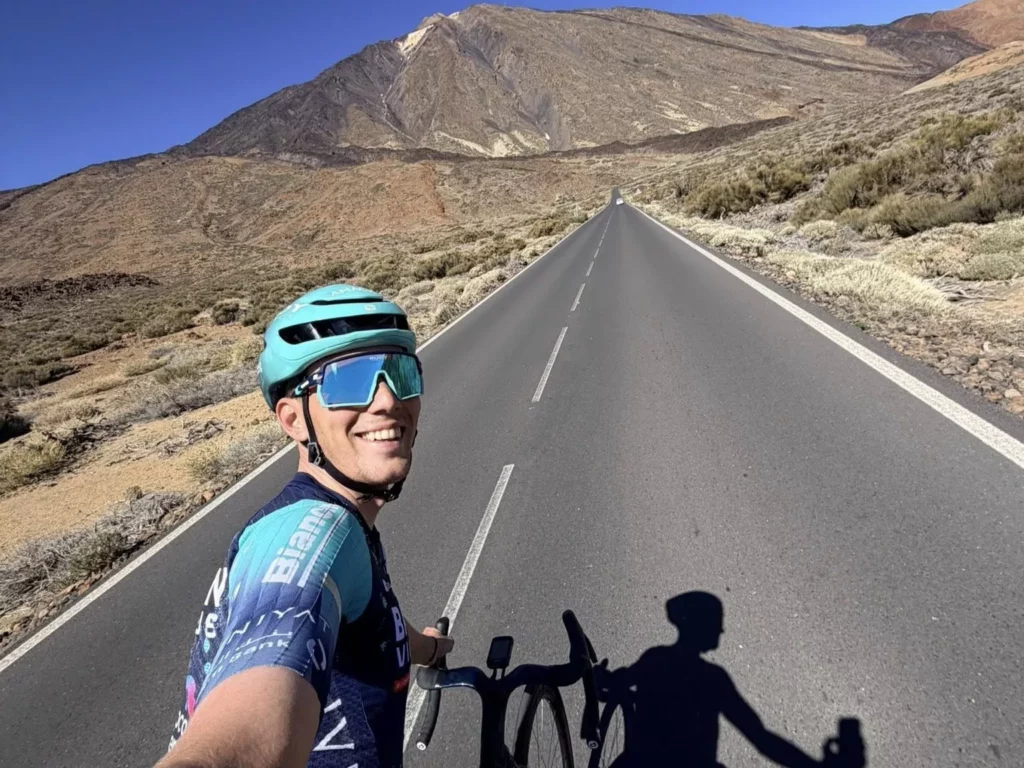 valter-attila-top-10-es-eredmennyel-nyitott-a-bahrainben-a-hazatero-dina-marton-150-km-t-toltott-szokesben