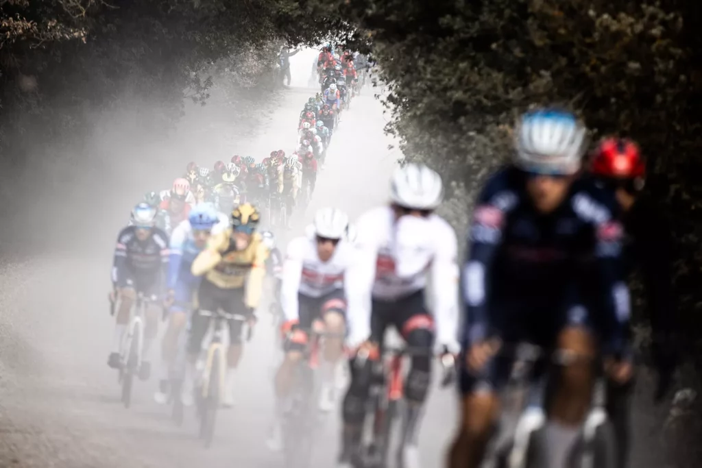 strade-je-krasne-ale-proc-van-der-poel-nejede-toskanskou-klasiku