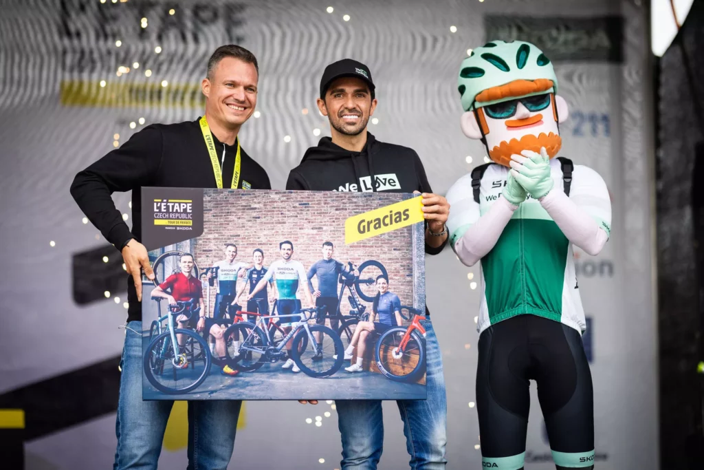 chtel-jsem-aby-inspiroval-cyklisty-rika-autor-maskota-fandy