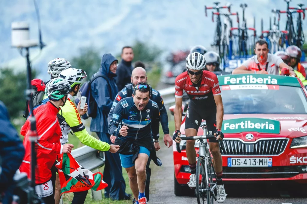 nejsme-zvirata-nelidske-stoupani-oslavou-cyklistiky