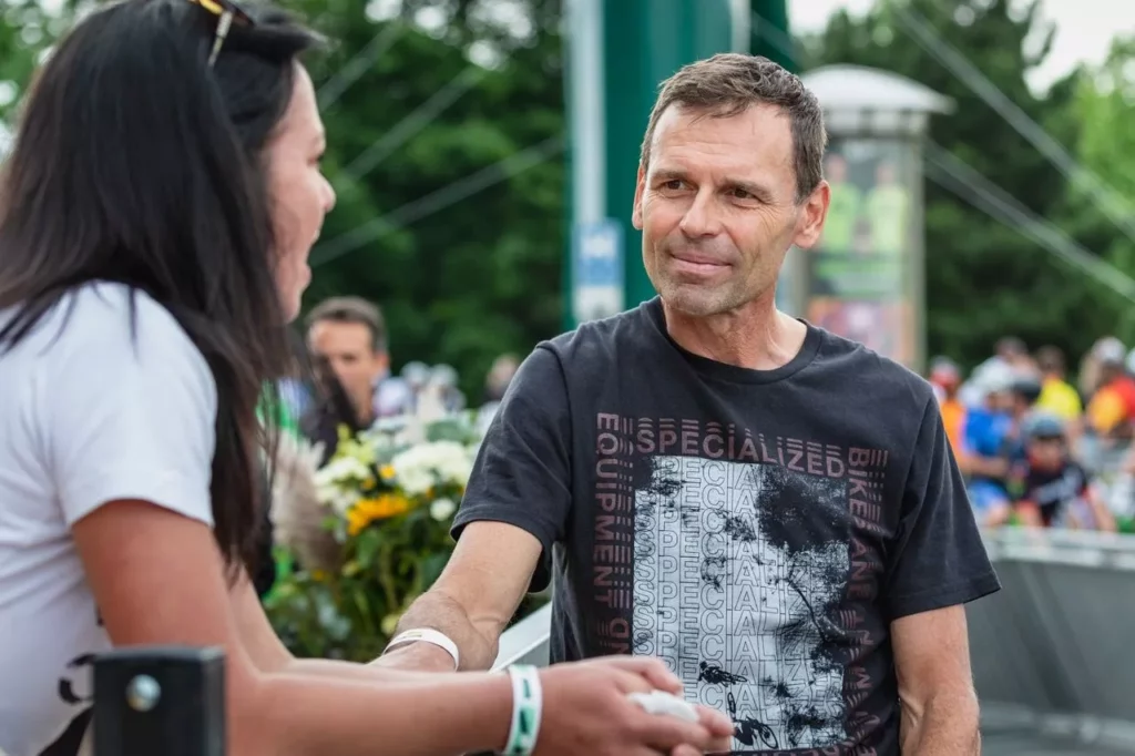 viteze-ze-champs-elysees-ceka-velka-premiera-v-jizerkach