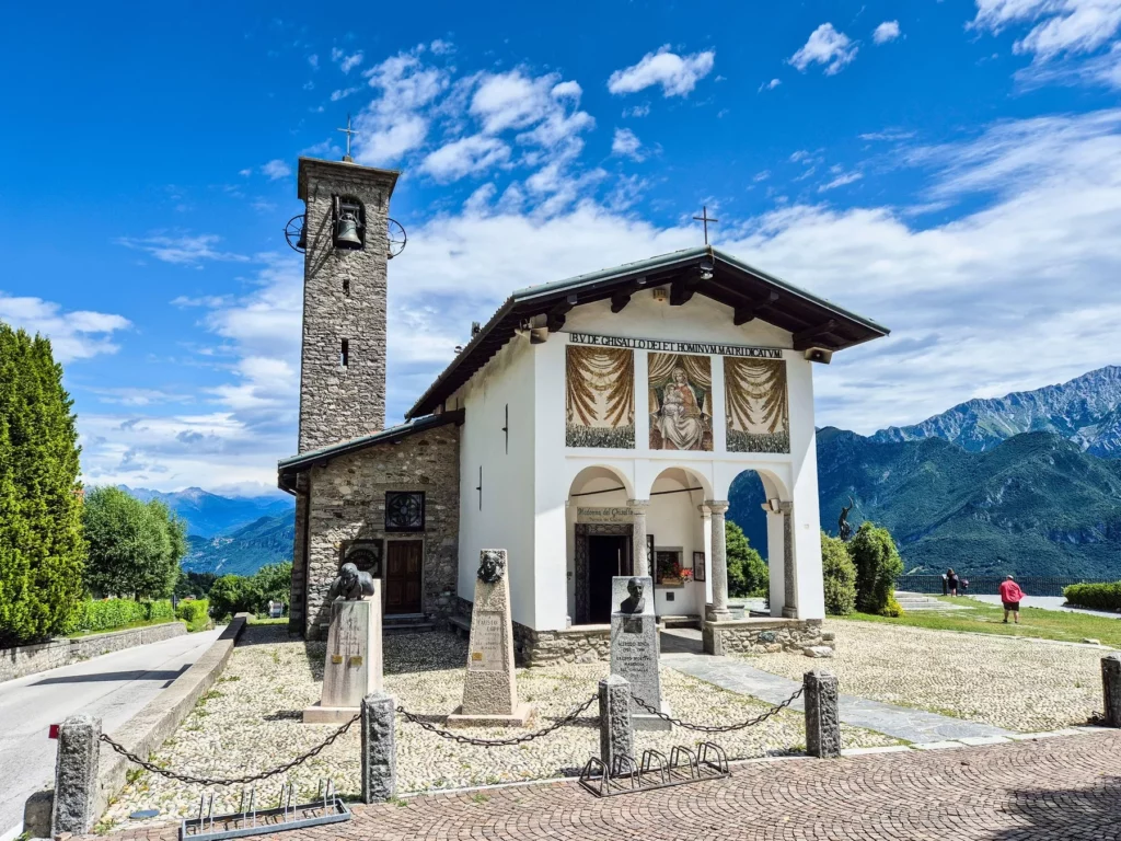 u-madony-kde-nohy-szira-pekelny-plamen