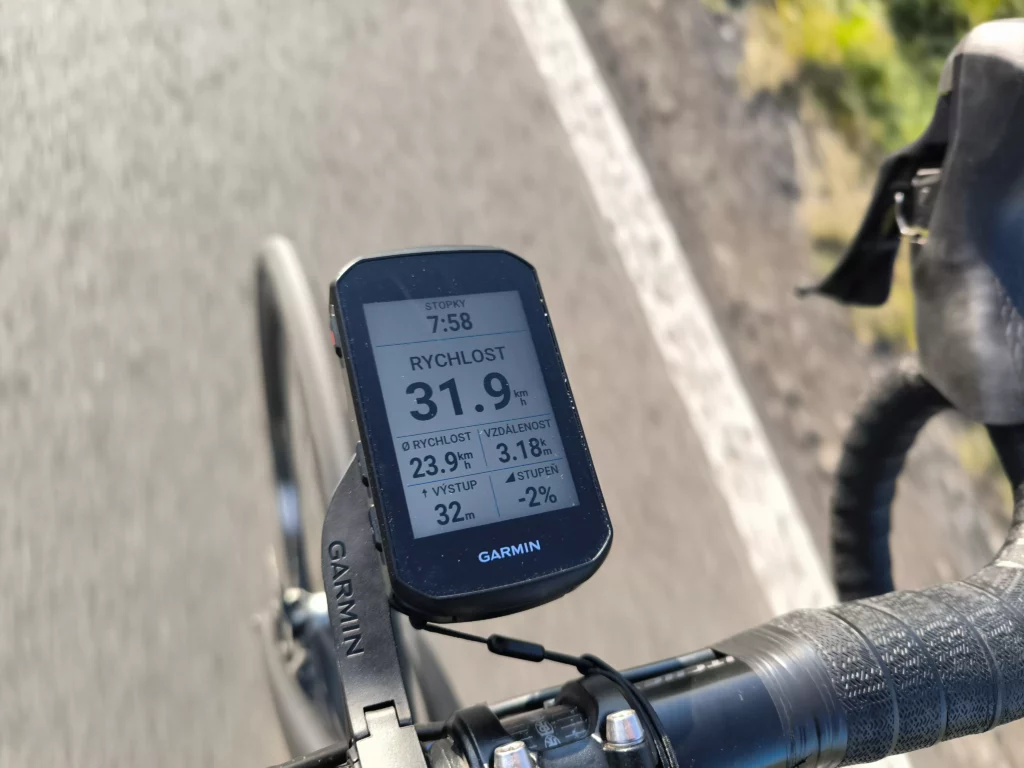 garmin-edge-550-maly-genius-na-riditkach-ktery-keca-do-zivota