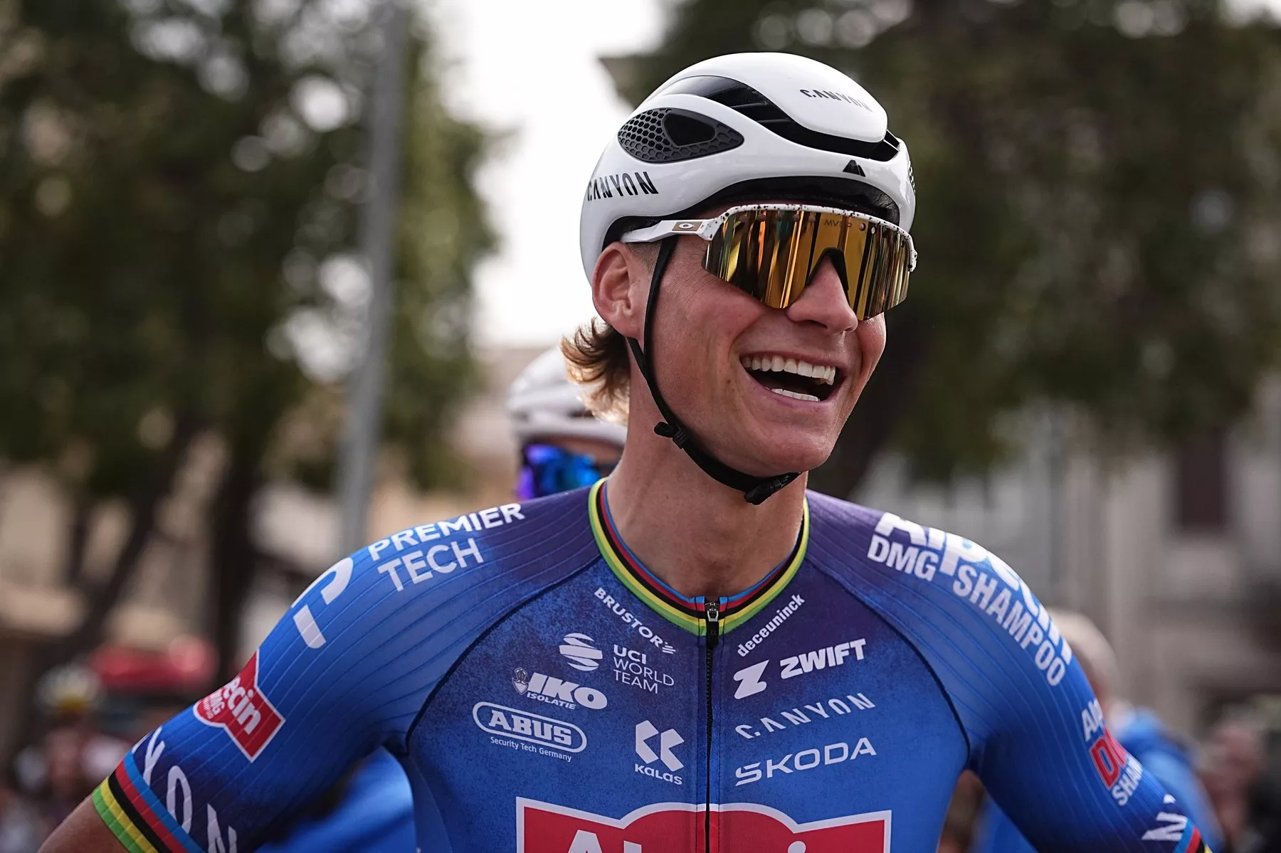 Mathieu van der Poel překvapil snem pro sezonu 2026 | Škoda We Love Cycling  - Česká republika