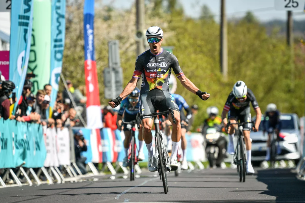 triumf-misto-porodnice