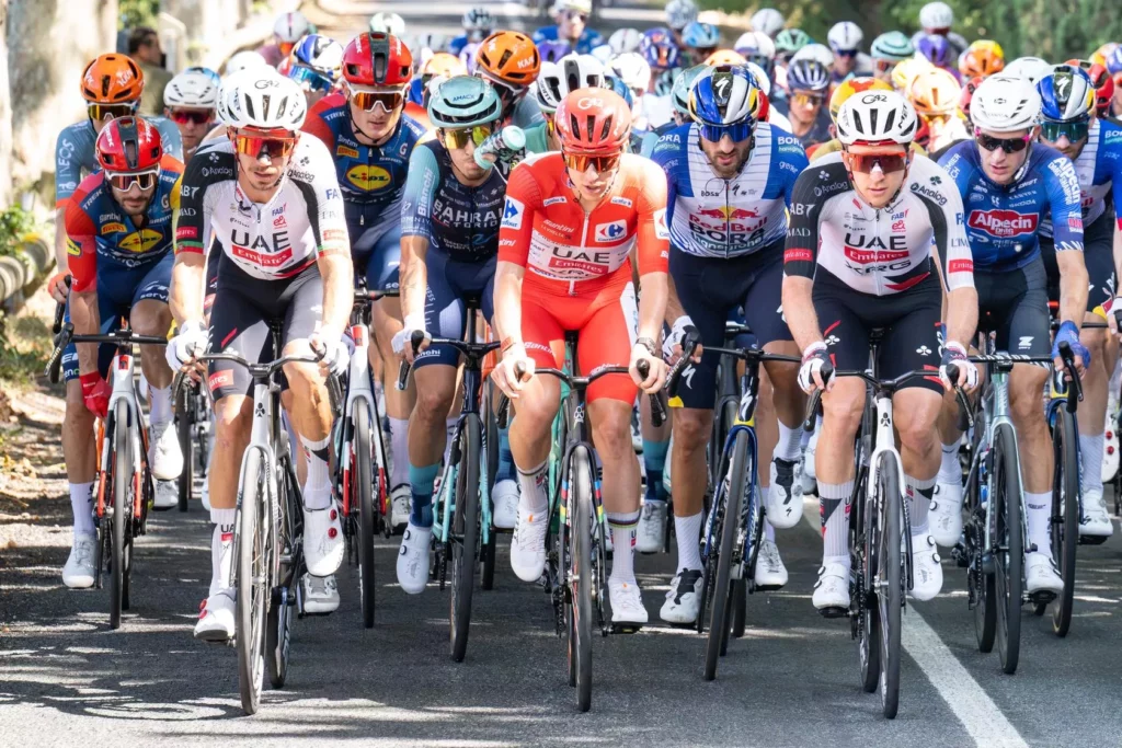 pogachitar-vuelta-zarizla-vlastni-influencerku