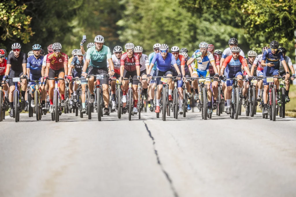 Blíží se ideální cyklovíkend na Lipno Sport Festivalu, kde prověříte gravel i dětský talent