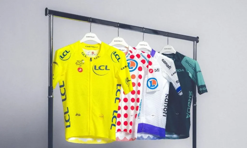 kdyz-se-zakousne-skorpion-jak-tour-de-france-prosla-faceliftem
