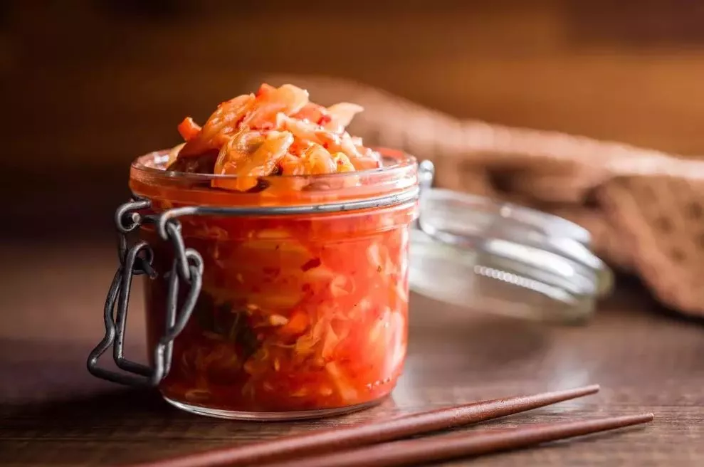 kimchi-ja-hapukapsas-turgutavad-uuringute-kohaselt-otseselt-sinu-immuunsusteemi