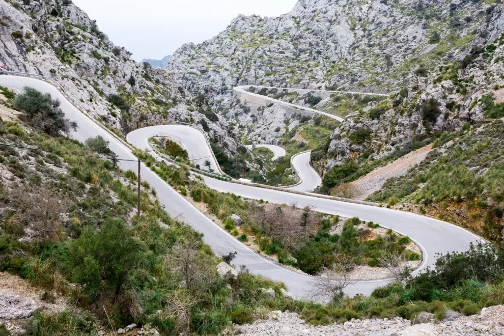 Opinion: The 5 Legendary Climbs That Aren’t That Fun