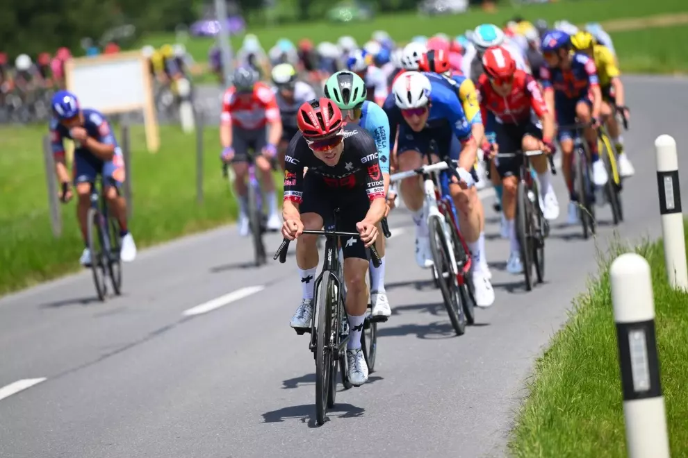 Exciting Tour de Suisse Heads for Mountain Climax