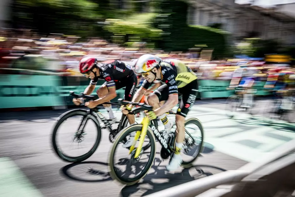 how-to-fake-watch-the-entire-tour-without-actually-waking-up-for-the-flat-stages