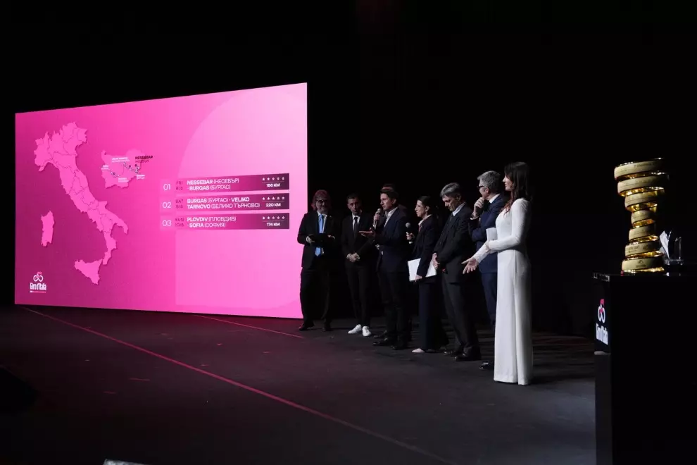 does-less-climbing-mean-more-stars-in-next-years-giro