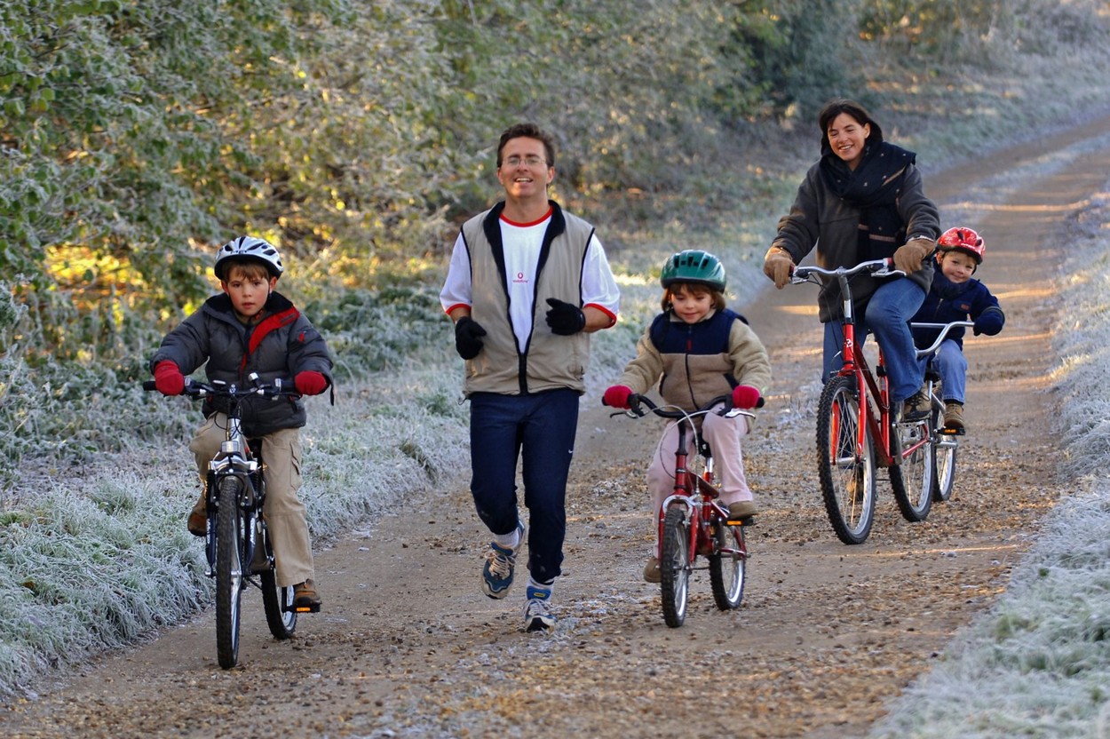 Family cycling