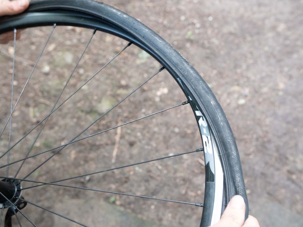 How to Change a Spoke on Your Bicycle Step by Step We Love Cycling