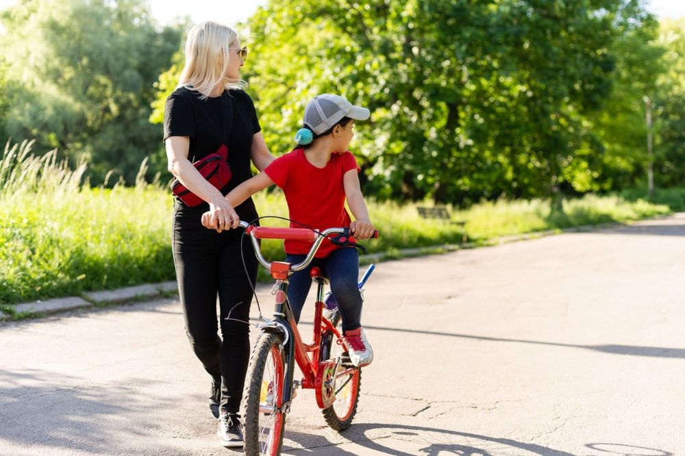 Family cycling