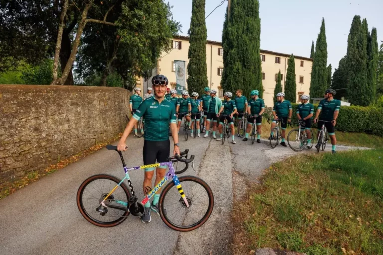 ジレ【Nalini - ANDY SCHLECK CYCLES】 Andy Schleck dropped in Tour de Suisse mountains | Cyclingnews
