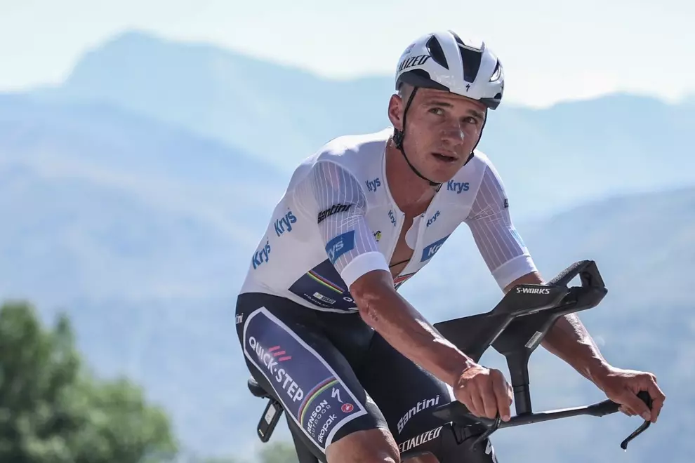 evenepoels-move-to-red-bull-bora-hansgrohe-dominates-early-transfer-market