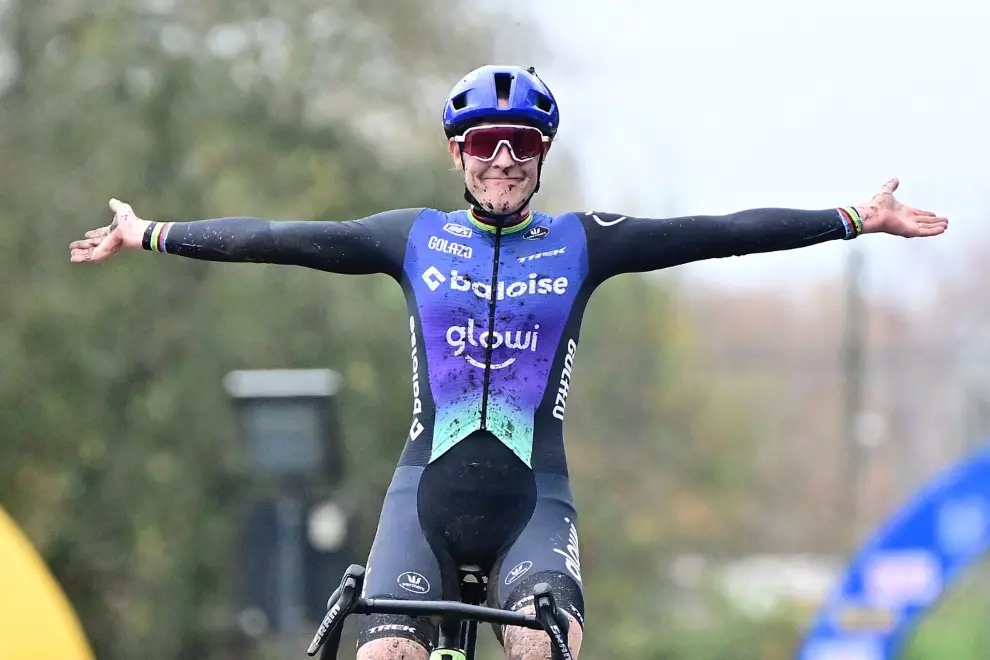 brand-rules-womens-cross-as-nieuwenhuis-and-nys-share-weekend-spoils