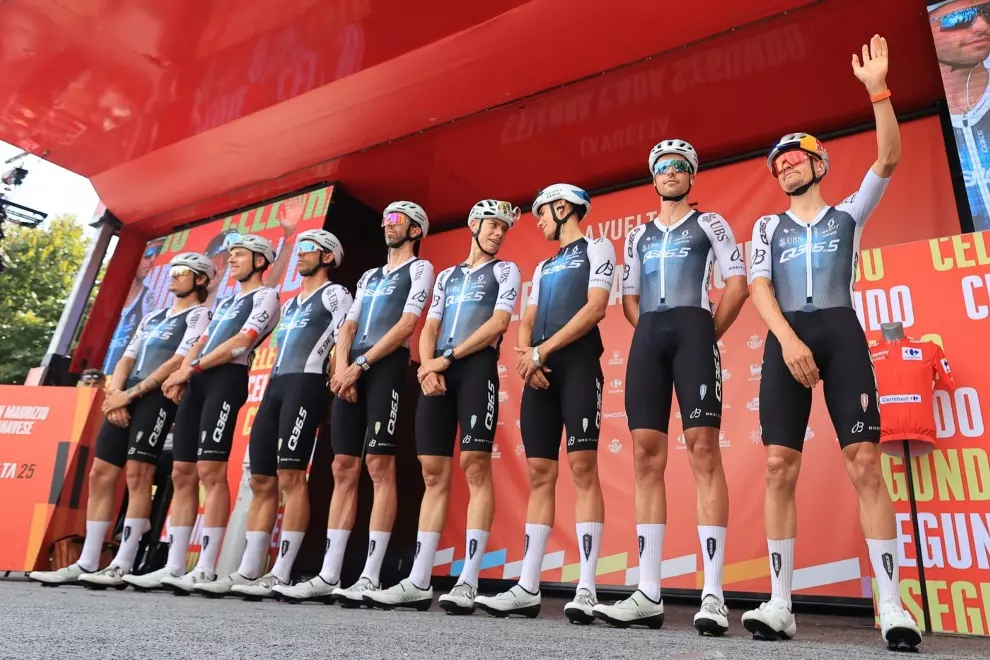 q36-5-prepares-to-battle-for-worldtour-promotion