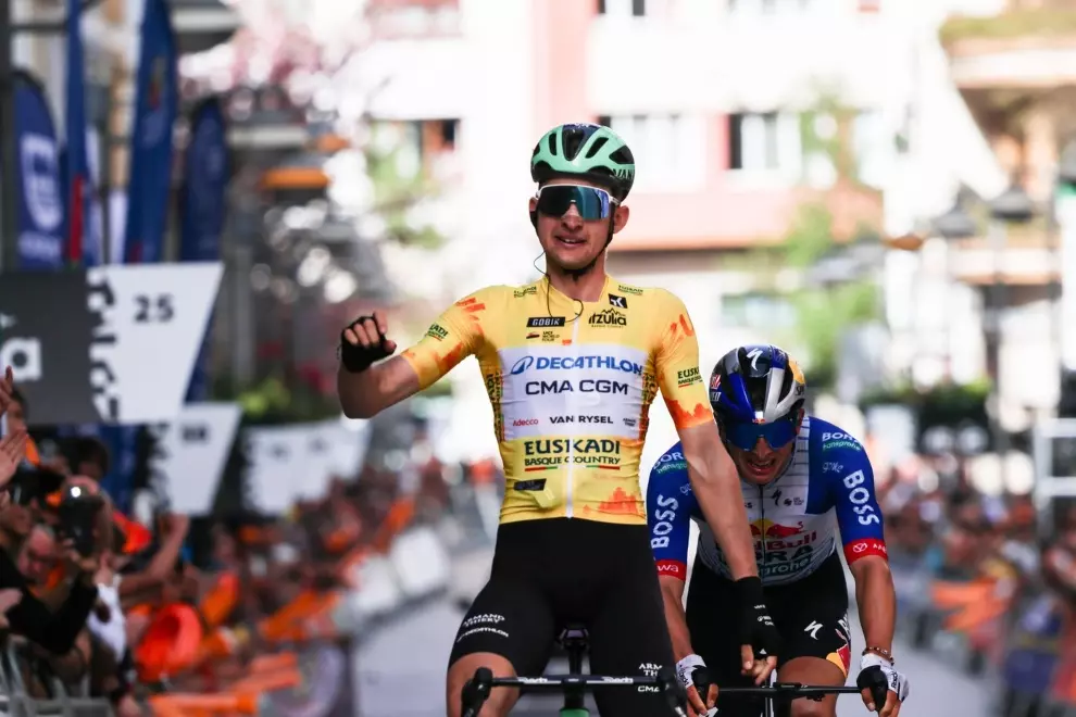 paul-seixas-dominates-itzulia-basque-country-from-start-to-finish