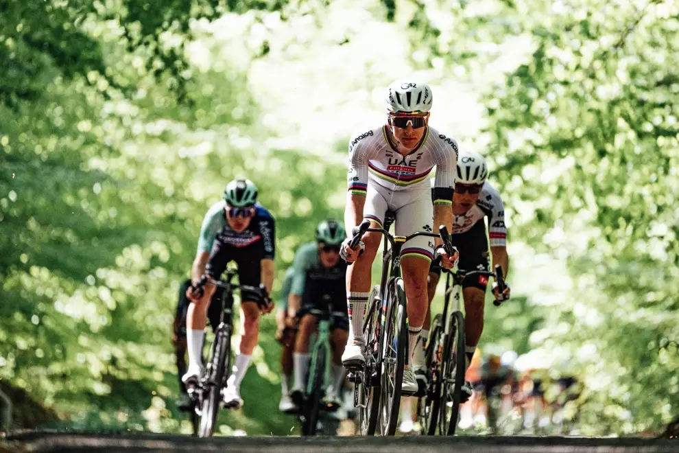 pogacar-wins-crazy-fast-liege-bastogne-liege-but-so-does-seixas