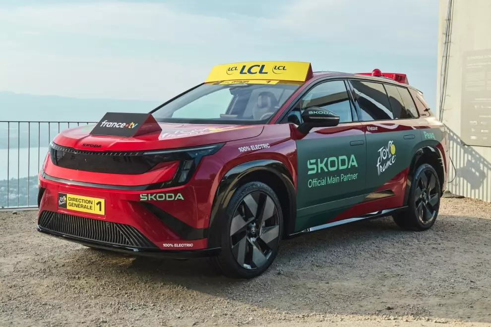 skoda-epiq-and-peaq-tested-at-the-tour-de-france