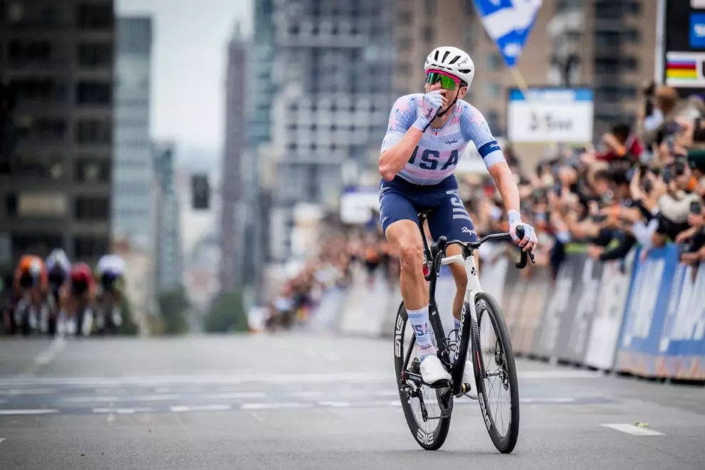 mcnulty-wins-world-championship-as-evenepoel-and-other-favorites-falter