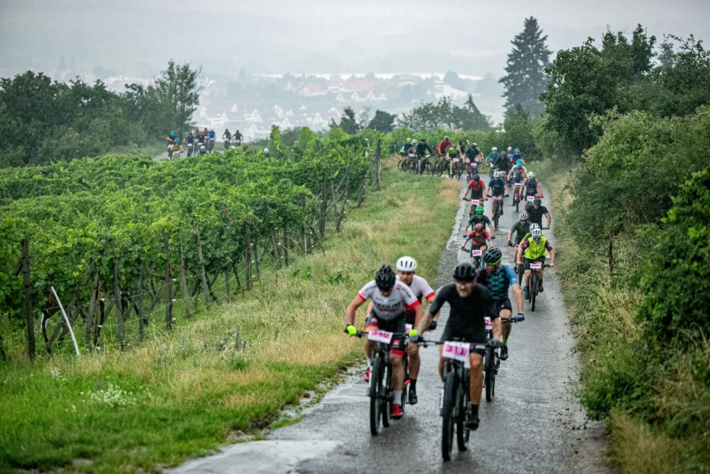 FOTO:   Škoda Svätojurský MTB maratón 2025