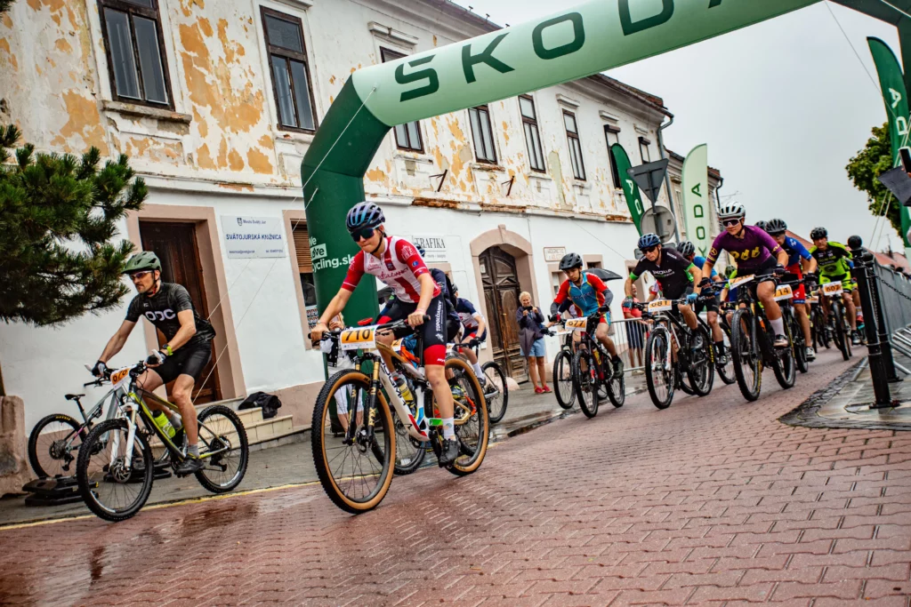 skoda-bike-open-tour-2026-startuje-uz-tuto-sobotu-18-aprila-vo-svatom-jure