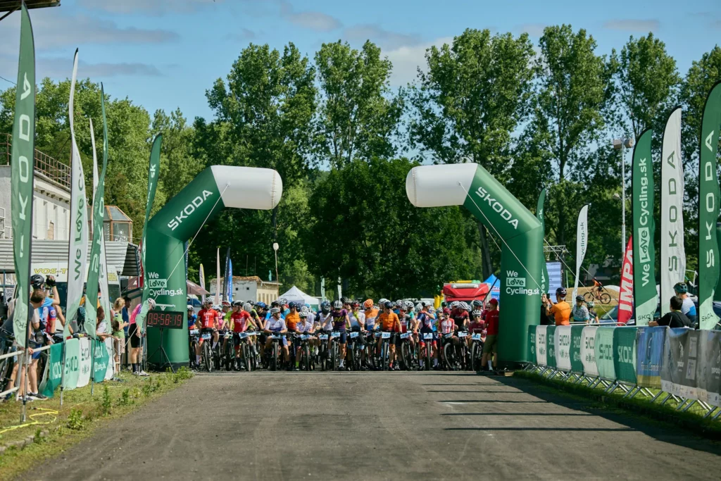 skoda-mtb-cyklomaraton-topolcianky-2026-cyklosviatok-v-objati-tribeca-a-historie