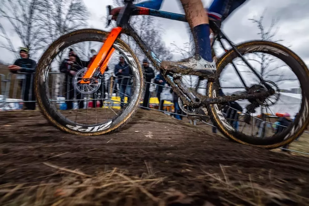 4-rady-jak-czyscic-rower-w-mieszkaniu